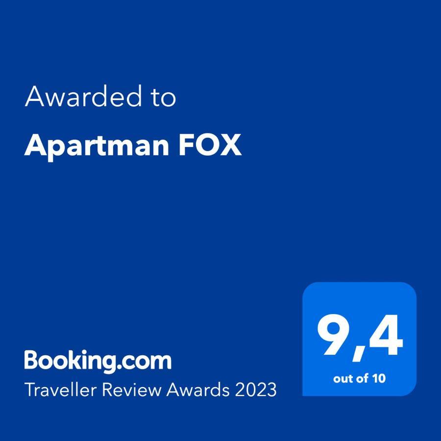 Appartamento Apartman Fox Pirovac Esterno foto